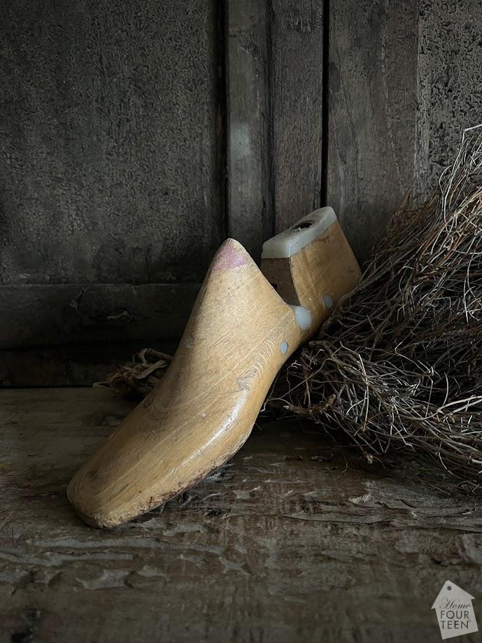 Oud houten schoenleest S_afb_0